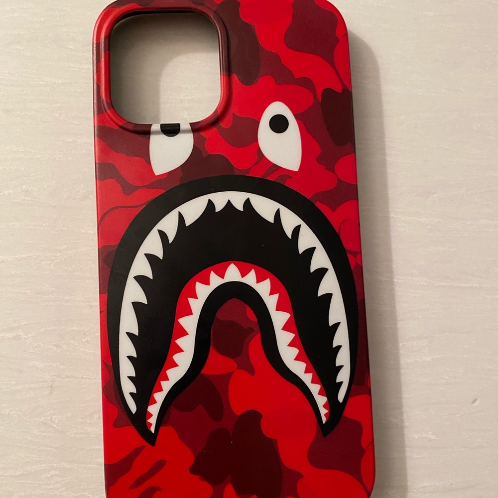 iPhone 12 Pro Max New Fashion Shark Soft Case